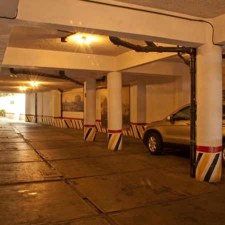 ホテル エル グレコ メキシコシティ エクステリア 写真